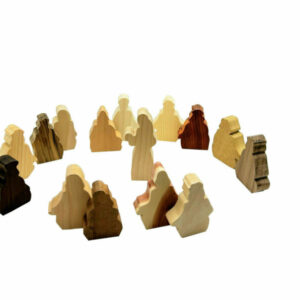 15 Multi-Wood Figures